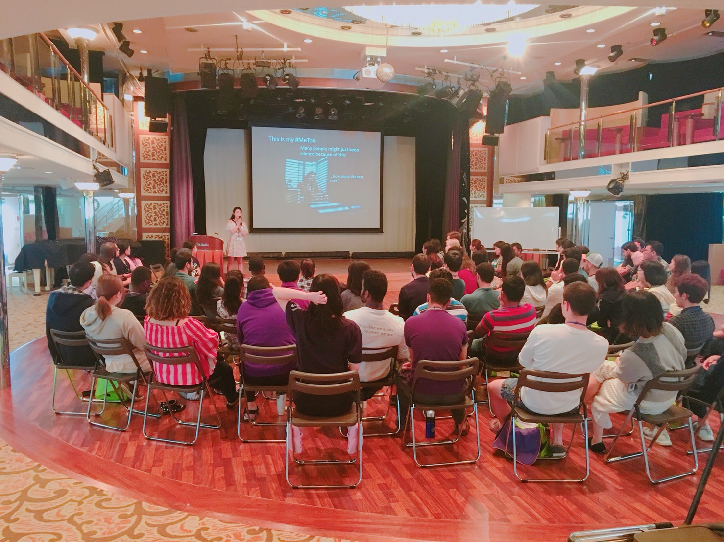 瑞歩さんが登壇した世界青年の船でのセミナー