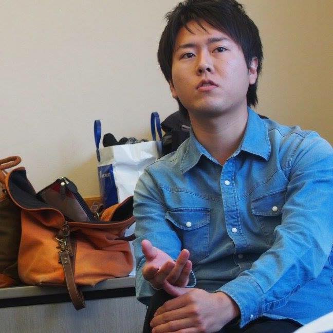 小杉ゼミでディスカッションする絢人さん